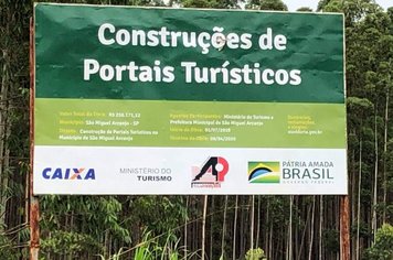 Construção dos portais turísticos