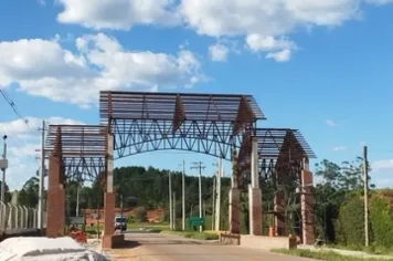 Construção de Portal Turístico - Rodovia SP139, Km 98,9